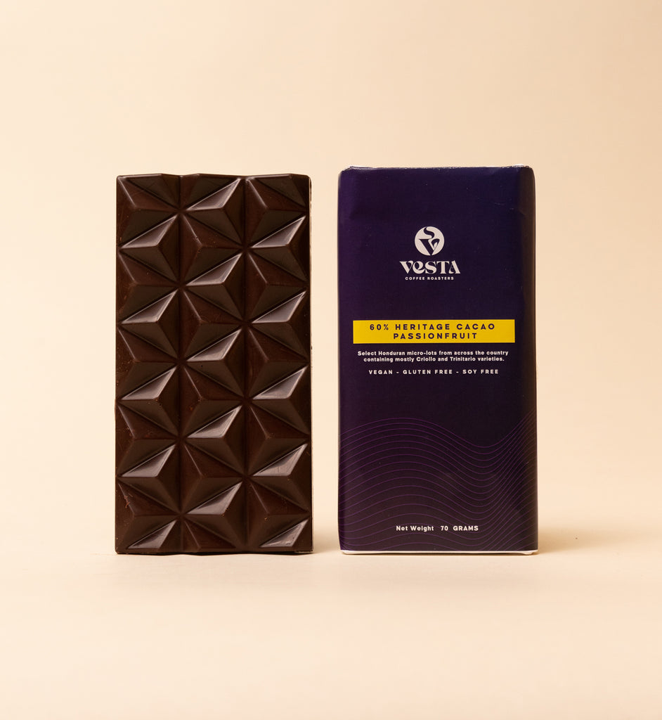 60% Cacao Chocolate Bar w/ Passion Fruit - Honduras